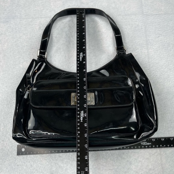 Lauren Ralph Lauren Purse Black Patent Leather Lined Inside and Outside Pockets - Picture 5 of 13
